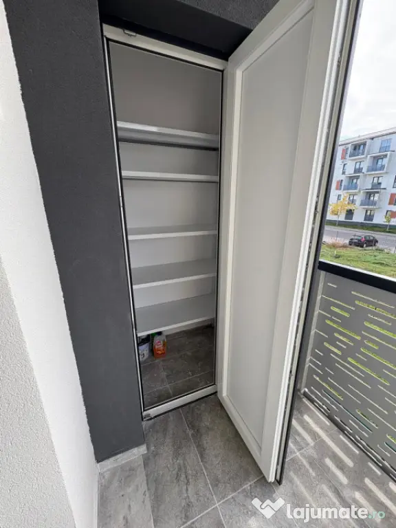 Vand apartament 2 camere 59mp+balcon 6mp zona Eroilor - Floresti (Cluj)