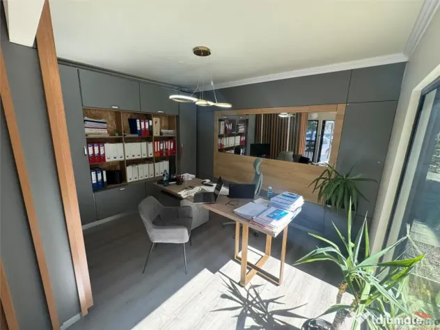 Birou 23 mp - mobilat nou - stradal - Scoala 2 - Mare a Unir - Focsani (Vrancea)