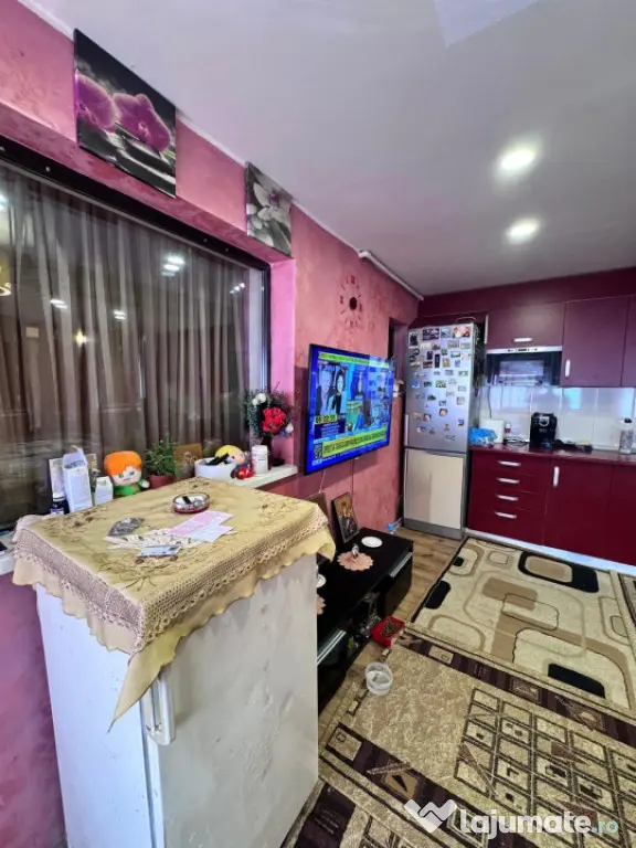 Apartament 4 camere 92 mp, Zona Stejarului - Floresti (Cluj)