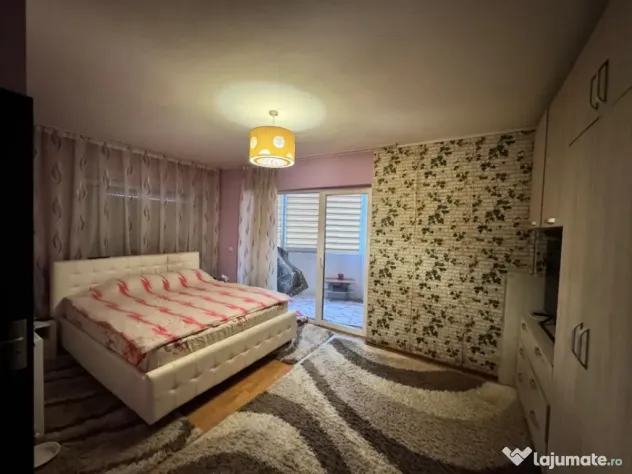 Apartament 4 camere 92 mp, Zona Stejarului - Floresti (Cluj)