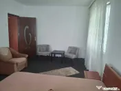 Piata sudului arseni etaj 3