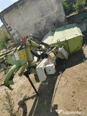 Vand sau schimb, greblatoare,balotiera,cositoare!