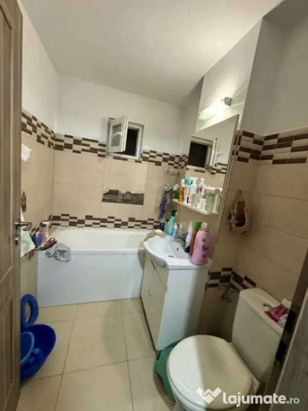 Apartament 2 camere, 52 mp, zona Piata Valea Rosie - Craiova (Dolj)