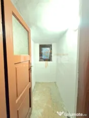 Vilă interbelică | 80 mp utili, curte 250 mp, la 5 min ... 