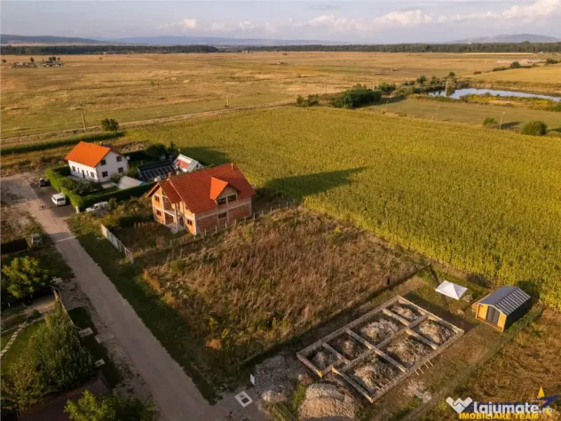 Teren intravilan, 1.000mp, Harman, Brasov - Harman (Brasov)