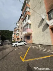 Apartament cu 2 camere de vânzare Gura Humorului 