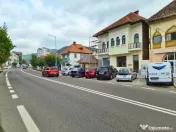 SPATIU COMERCIAL DE INCHIRIAT IN CALIMANESTI 