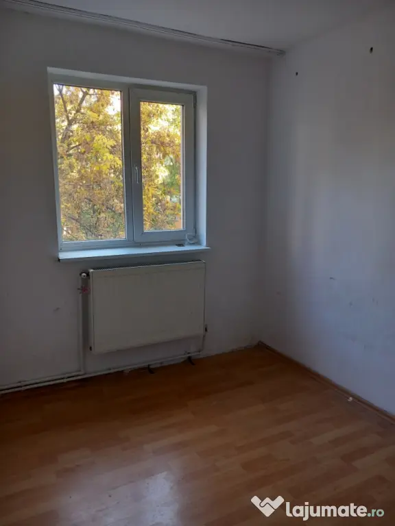 Apartament cu 3 camere Micro 14