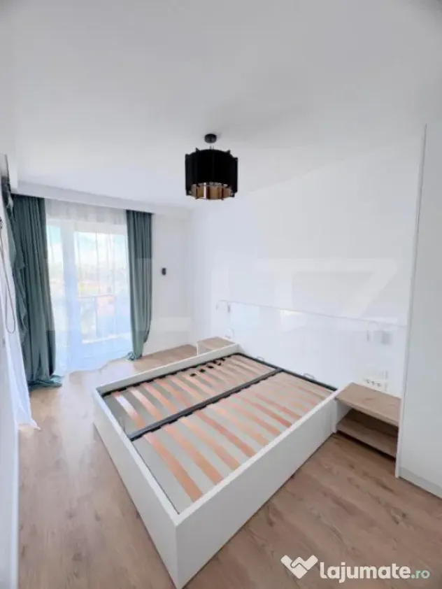 EXCLUSIV BLITZ ! 2 camere, etaj intermediar, parcare, boxa, - Cluj-Napoca (Cluj)
