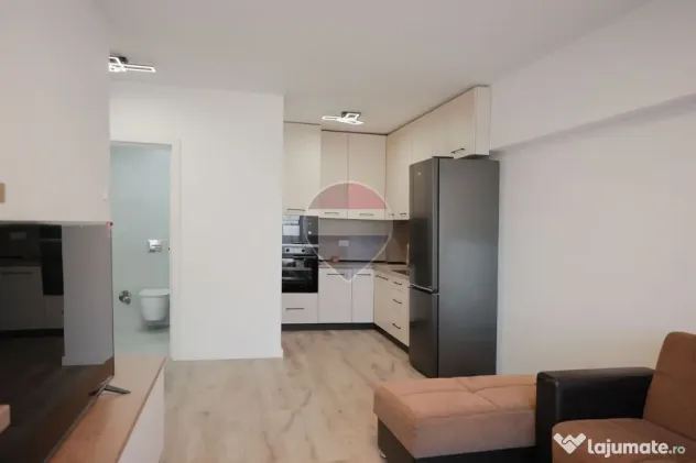De închiriat apartament cu 2 camere și un loc de parcar... - Oradea (Bihor)