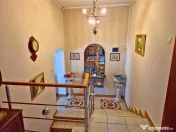 VILA CLASICA DE FAMILIE |TEREN 1137| POZITIE EXCELENTA - NOR