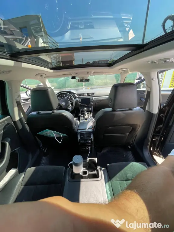 Vând Skoda Superb 3 (2016) - 2.0 TDI 4x4 - Full Option - Webasto