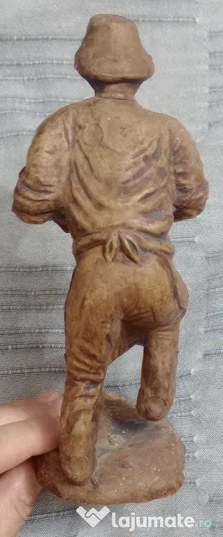 Statueta lemn Mester ascutitor 19 cm.