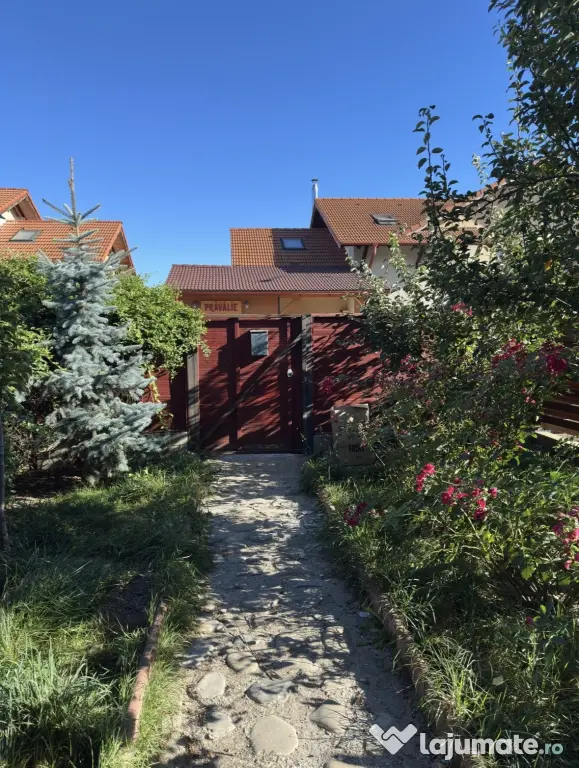 Închiriere Casă Tip Duplex - Sânpetru