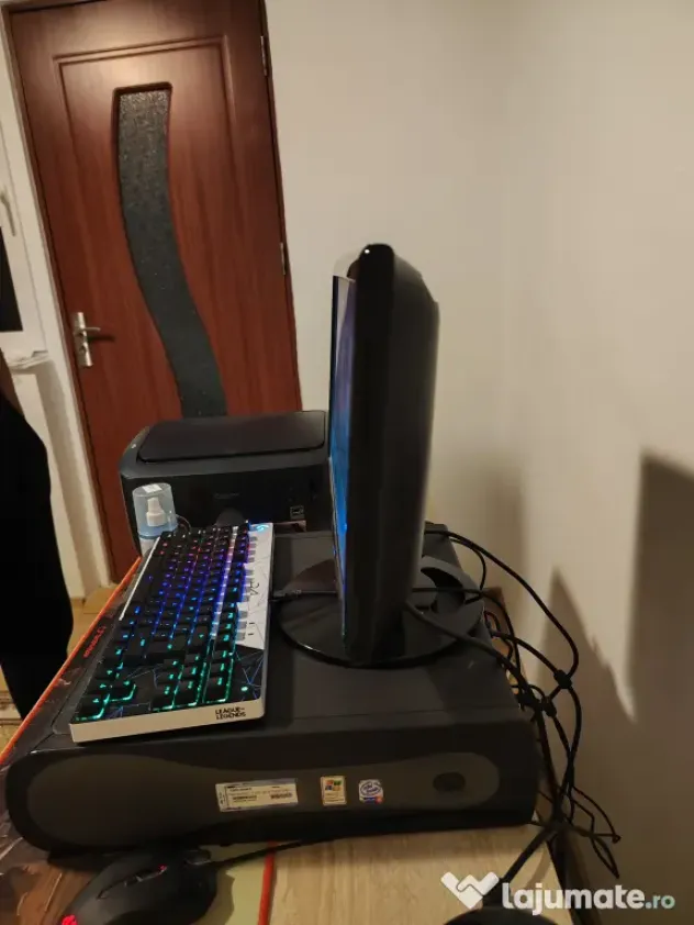 Sistem PC Dell OptiPlex GX240 | Windows XP | 2x Port Serial COM | Monitor AOC