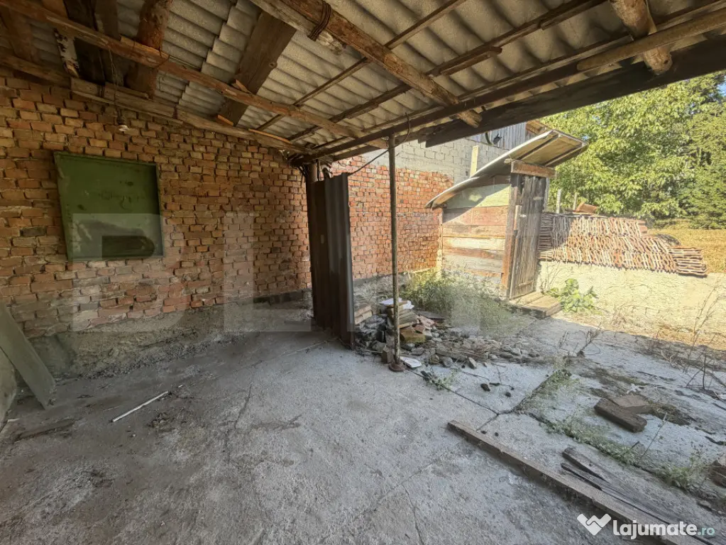 Casa de vanzare, in SImleu Silvaniei. cu 3 camere. - Simleu Silvaniei (Salaj)