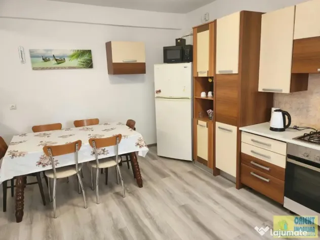Eforie Nord, vila P+1, 7 camere, gaze, inchirieri - Eforie Nord (Constanta)