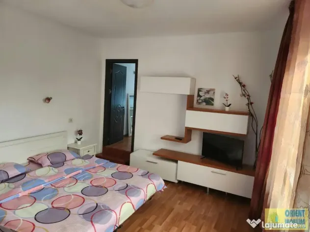 Eforie Nord, vila P+1, 7 camere, gaze, inchirieri - Eforie Nord (Constanta)