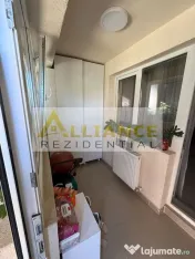 2 cam GRADINA MOBILAT UTILAT PARCARE 3 STATII AUTOBUZ DE ...