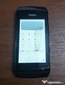 Nokia 306 pata display