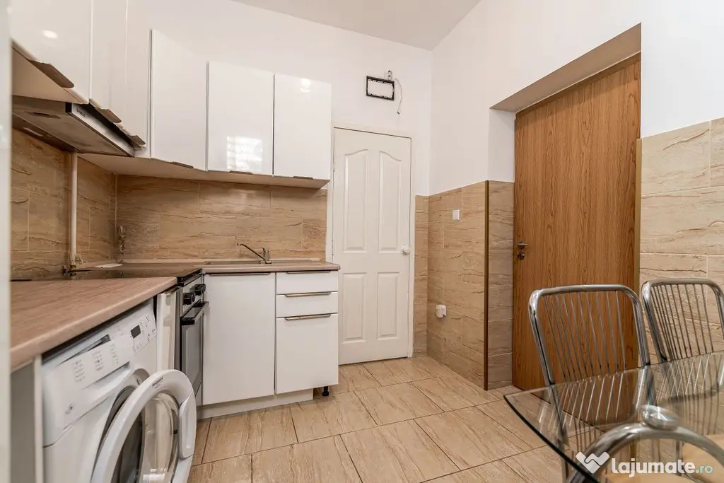 Apartament la cheie cu 2 camere la casa in Parneava Comis... - Arad (Arad)