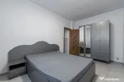 Apartament la cheie cu 2 camere la casa in Parneava Comis... 