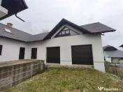 Casa semifinisata + 800mp teren, zona centrala, Marginea, Ra 