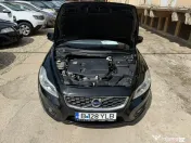 Volvo c30 drive 1.6 diesel 114 cp • pele rosie • 2 chei • 2011 