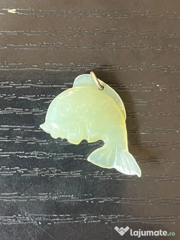 Pandativ Vintage Pește Crap (Koi) din Jad Translucid 2.86g