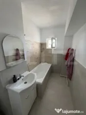 APARTAMENT 3 CAMERE DECOMANDAT ZONA M21 