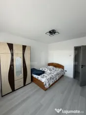 APARTAMENT 3 CAMERE DECOMANDAT ZONA M21 