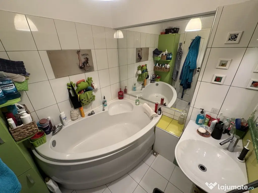 Apartament 2 camere zona Capitol - Tomis 2 cu Centrala si... - Constanta (Constanta)