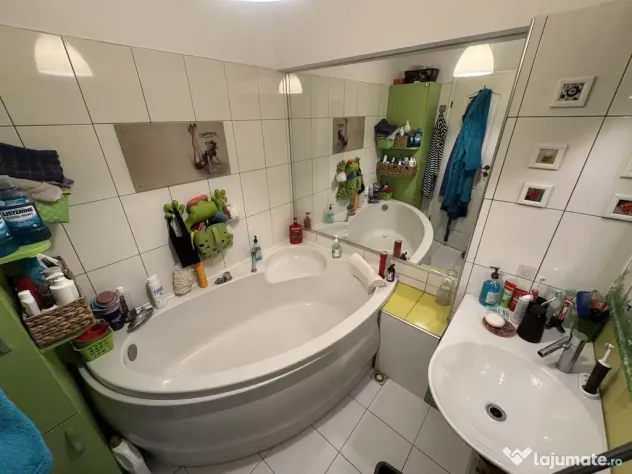 Apartament 2 camere zona Capitol - Tomis 2 cu Centrala si... - Constanta (Constanta)