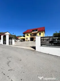 Spatiu comercial, 98 mp, zona La Soare