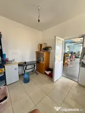 Spatiu Comercial, 98mp, zona La Soare 