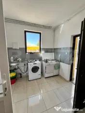 Spatiu Comercial, 98mp, zona La Soare 