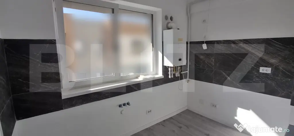 Apartament zona Poitiers/Frumoasa 1 camera decomandat !!! - Iasi (Iasi)