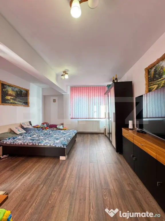 Apartament decomandat, 2 camere, 62mp+2 balcoane, parcare in - Floresti (Cluj)