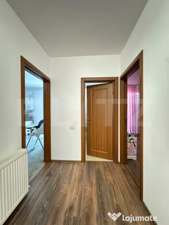 Apartament decomandat, 2 camere, 62mp+2 balcoane, parcare in - Floresti (Cluj)