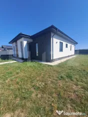 Casă individuala, intabulata, gata de mutare – Sanpetru.