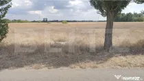 Teren intravilan, 4900 mp, zona Bratovoiesti