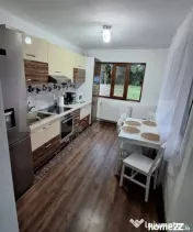 Casă individuală de închiriat – 2 Camere, Curte & Pivni 