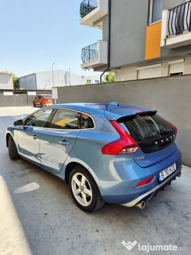 Volvo V40 R-Design | 2.0 Diesel Euro 6 | 120 CP | Revizie recentă | ITP 2027