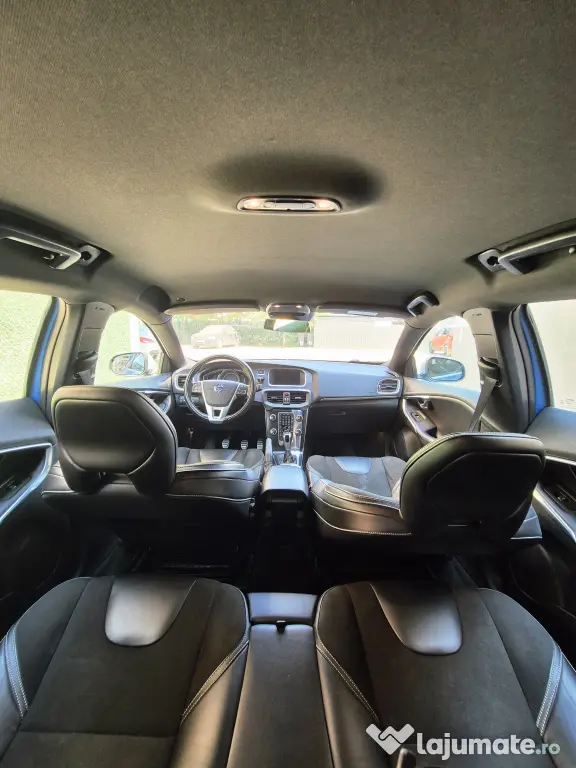 Volvo V40 R-Design | 2.0 Diesel Euro 6 | 120 CP | Revizie recentă | ITP 2027