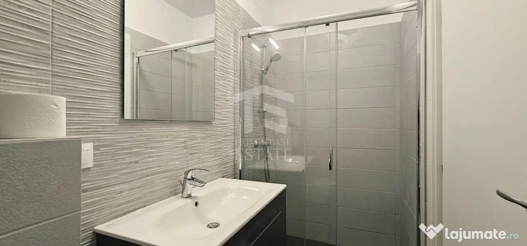 Casa del Mar – 3 camere, terasă generoasă, vedere la mare și lac - Navodari (Constanta)