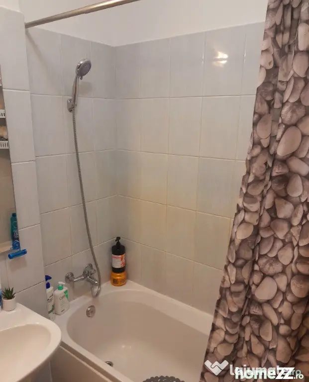 Proprietar - Inchiriez Apartament+ parcare - Bucuresti (Bucuresti-Ilfov)
