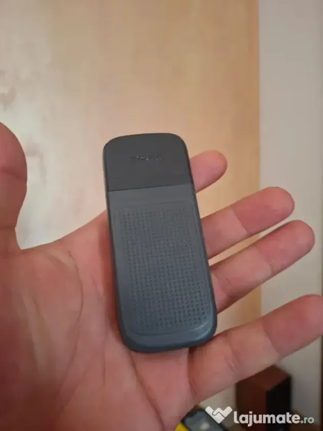 Nokia 1208 aspect 10/10 !