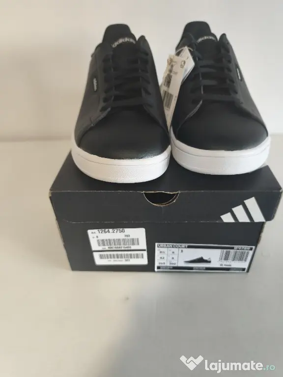 Adidas original model Urban Court