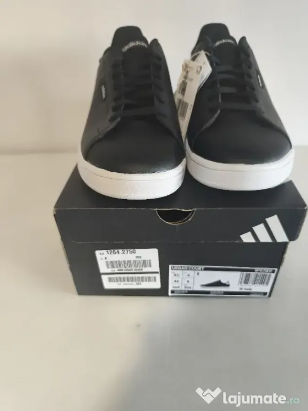 Adidas original model Urban Court