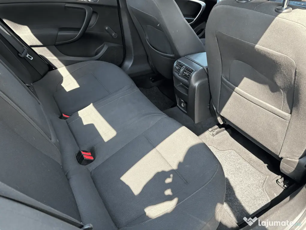 Opel Insignia 2.0 CDTI 110 CP, 216 000 km, 2009